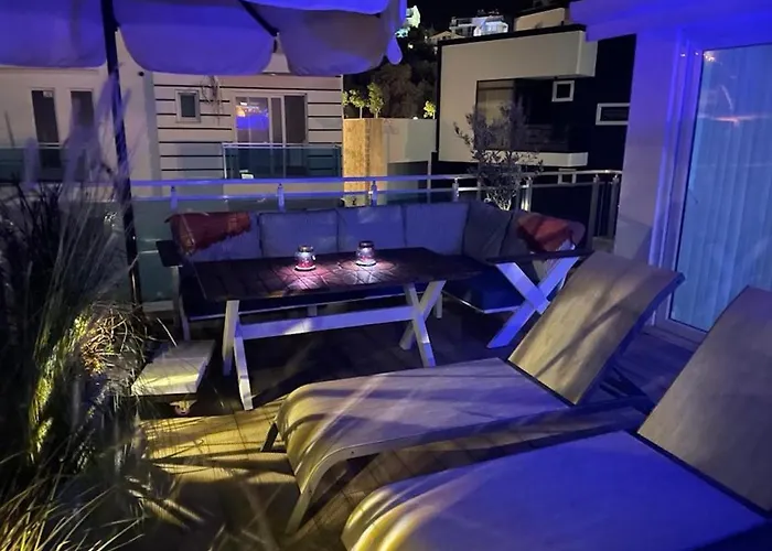 Olive View Penthouse
