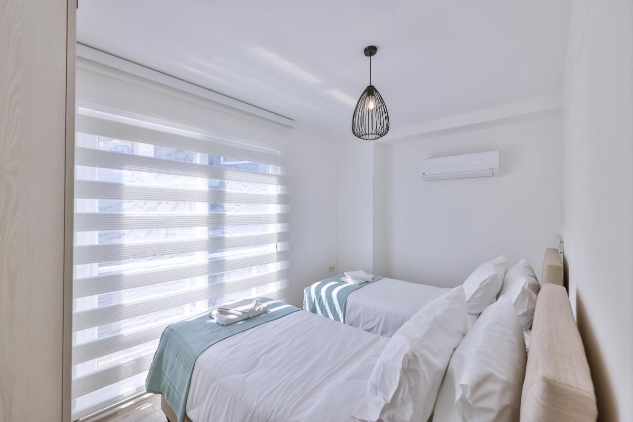 Olive View Penthouse Apartment *